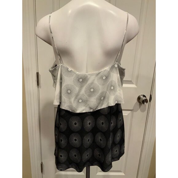 Diane Von Furstenberg Black & White 100% Silk Sunburst Pattern Tank Top, Size L - Picture 5 of 7